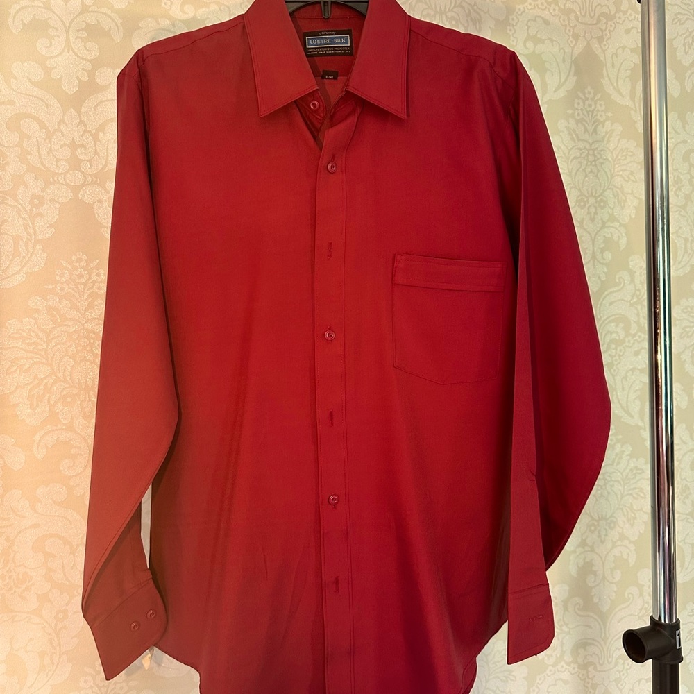Men’s red dress shirt